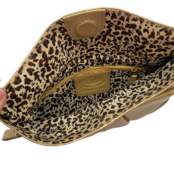 iLi New York Gold Leather Leopard Print Interior Foldover Clutch Handbag - Picture 4 of 6